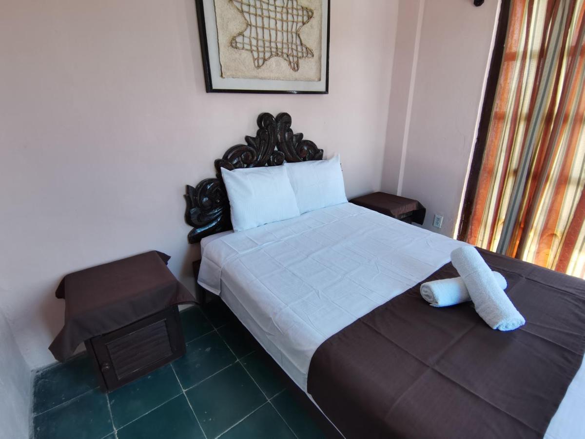 Hotel Colonial San Carlos Cancun Centro Extérieur photo