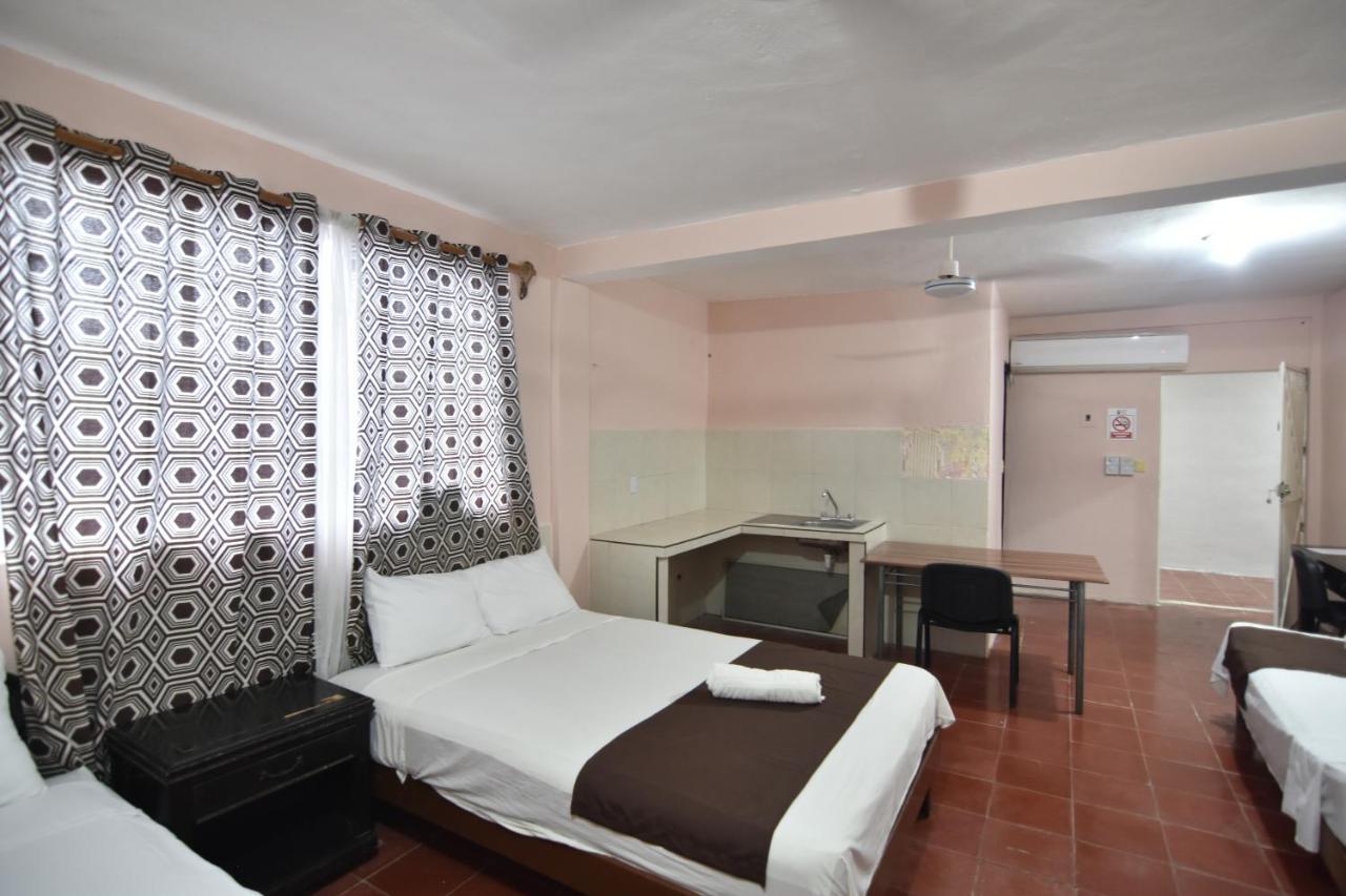 Hotel Colonial San Carlos Cancun Centro Extérieur photo